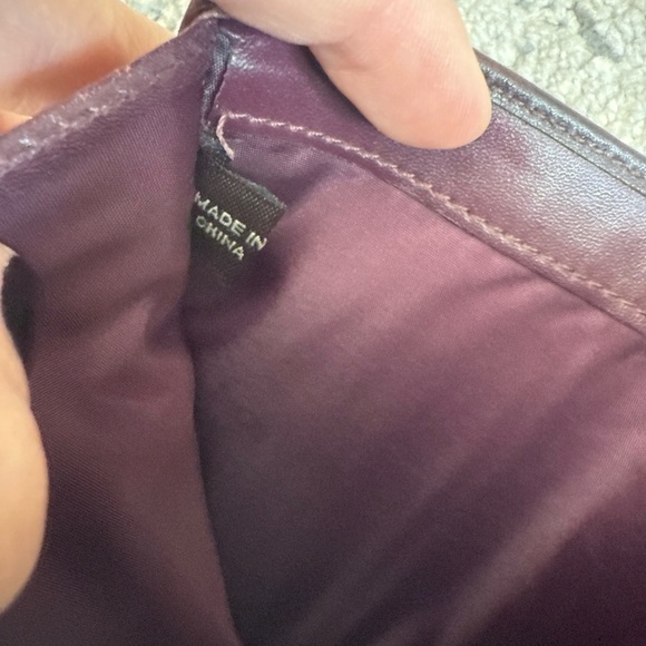 COACH Bifold Wallet Signature C Logo Purple Shimmer Flaws - Picture 10 of 12